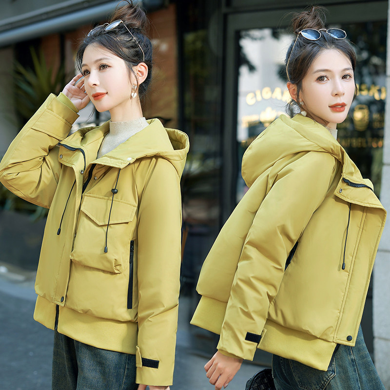 2026新款女短款加厚连帽棉服