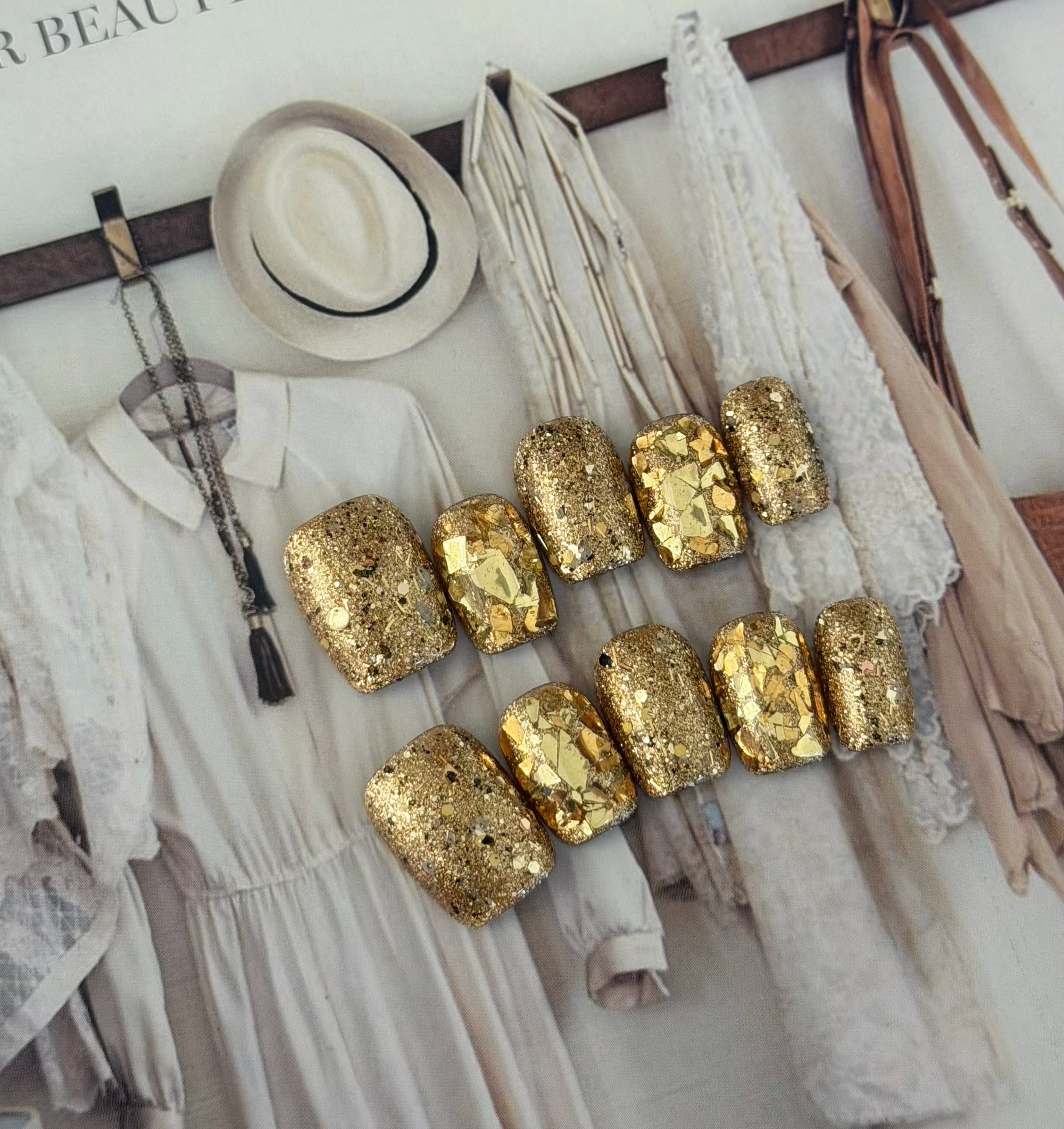 MUZINAIL·【点石成金】纯手工定制美甲韩风亮片爆闪轻奢短款美甲