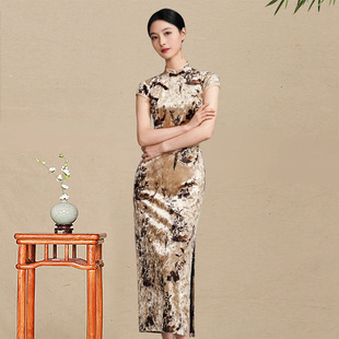 高档丝绒旗袍长款修身传统手工复古老上海滩苏杭新中式改良年轻款