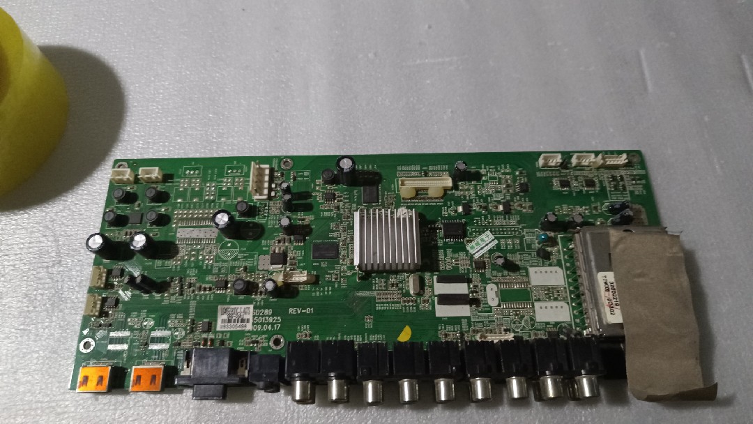 拆机康佳LC46GS80DC主板35013925屏LTA460HA07