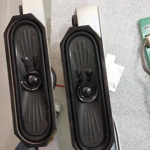 原装康佳LED32F330CE 喇叭一对8欧10W配屏0088YT