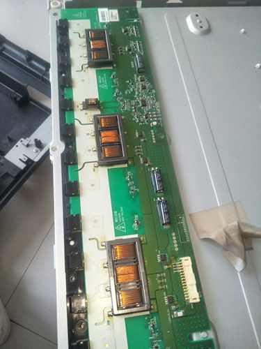 TCL  LCD32K73液晶电视高压板SSI320WF12 REV.2GP屏LTA320WT_L05