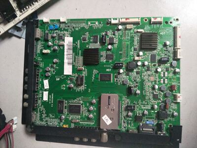 原装海尔LE42A300ND 主板0091802124E
V1.2 配屏LC420EUD