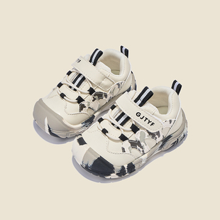 春秋季男宝宝学步鞋韩版百搭1一3周岁单鞋婴儿女小童运动鞋子护脚