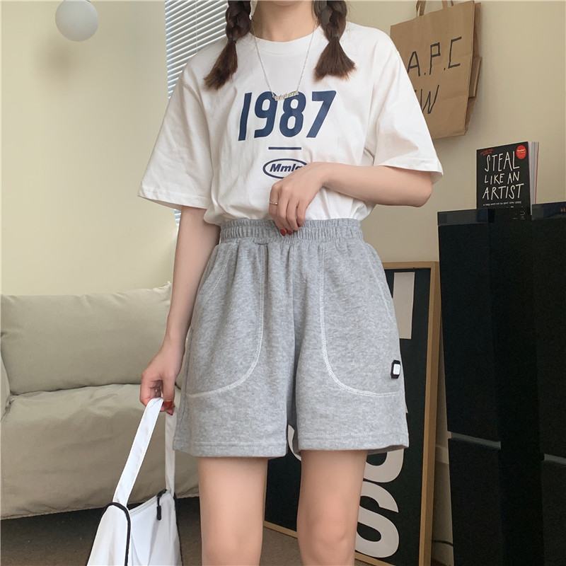 Women's mini brush for loose casual shorts