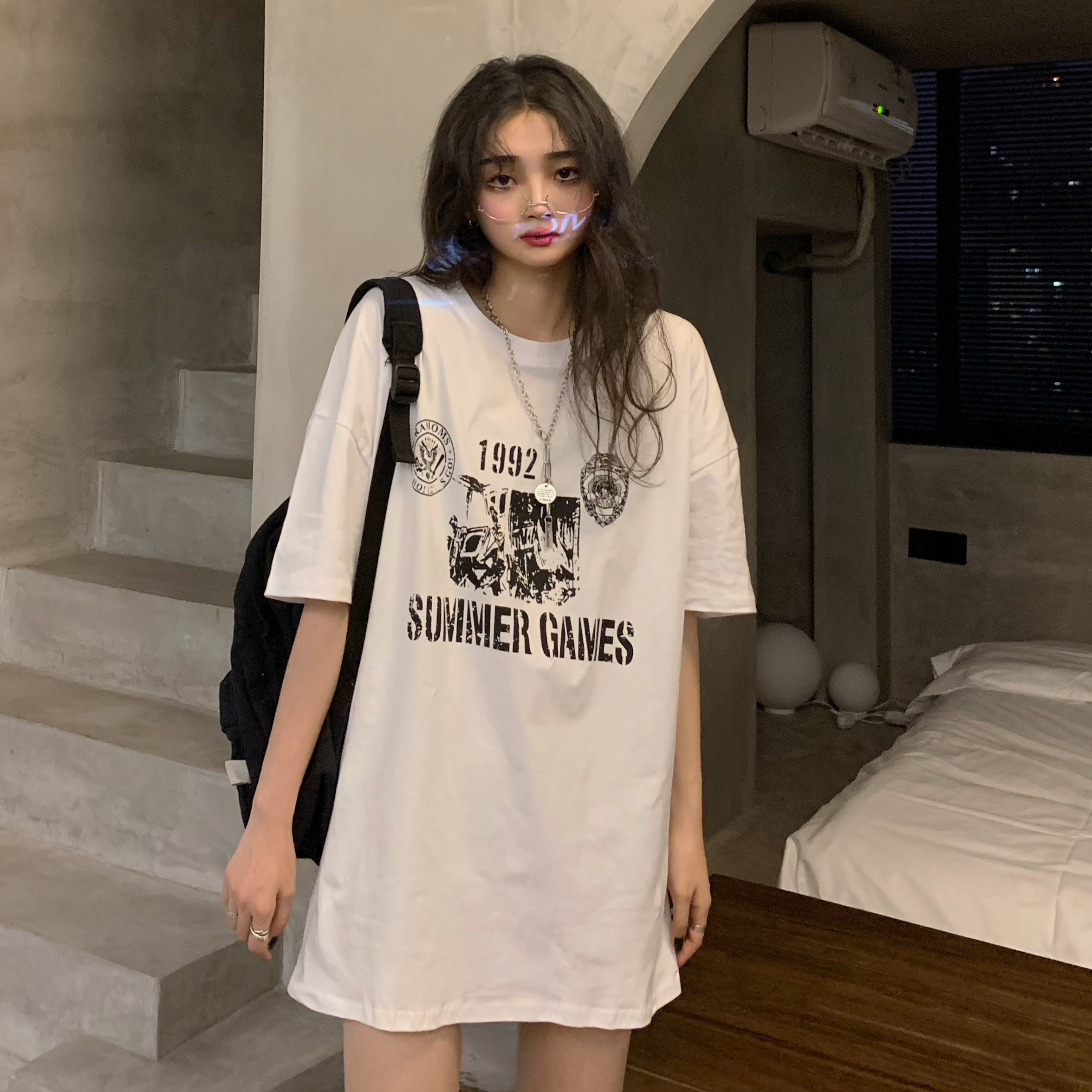 Real shot Korean version BF lazy style loose top student white net red short sleeve T-shirt girl