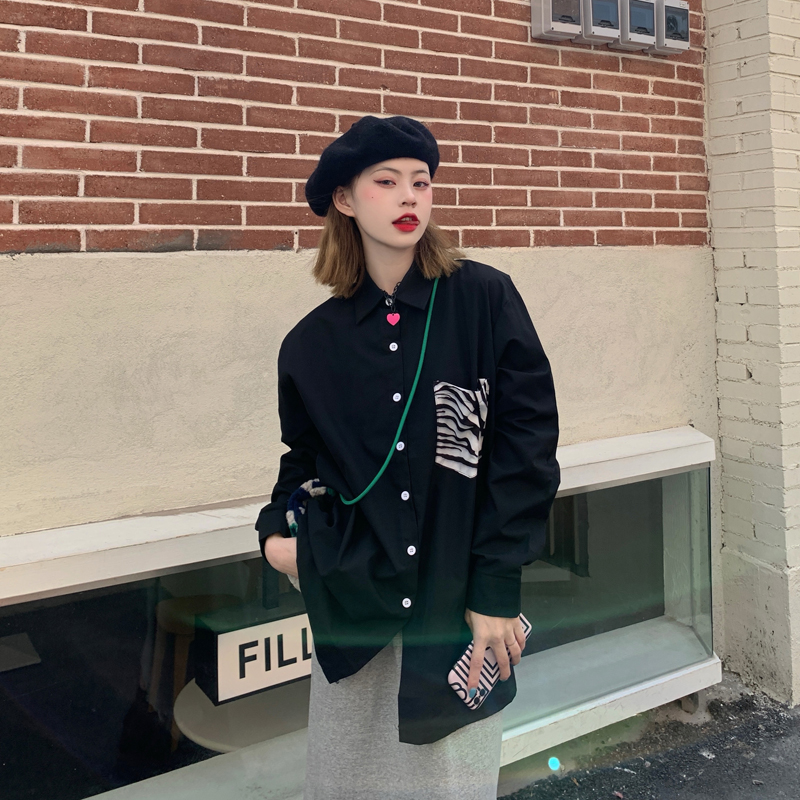 Real shot of Harajuku style dark long sleeve shirt female design sense minority new Korean student loose shirt