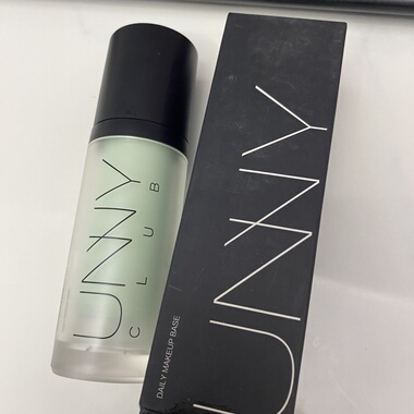 标残无期 实到26.12 UNy悠宜多重防护隔离霜 02（绿色30g 韩原产