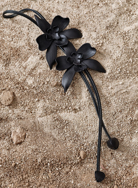 双兰 真皮手工蝴蝶兰花朵个性腰饰包饰挂件 山谷少年独立男装设计