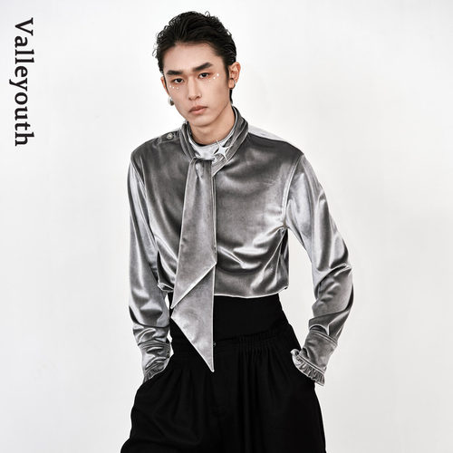 山谷少年套头半高领丝绒长袖衬衫