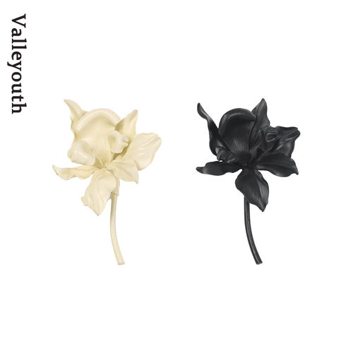 山谷少年重工定制真皮花朵胸针