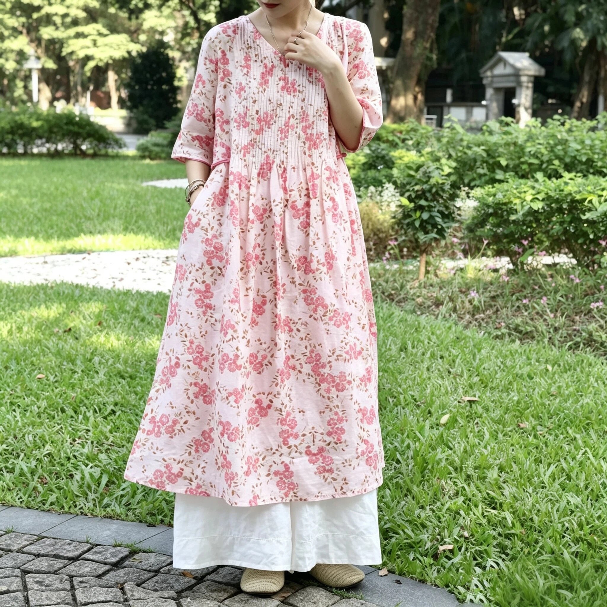 日系碎花苎麻V领透气连衣裙