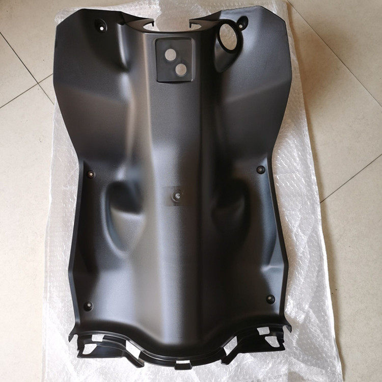 铃木摩托车配件乐至qs110t护罩