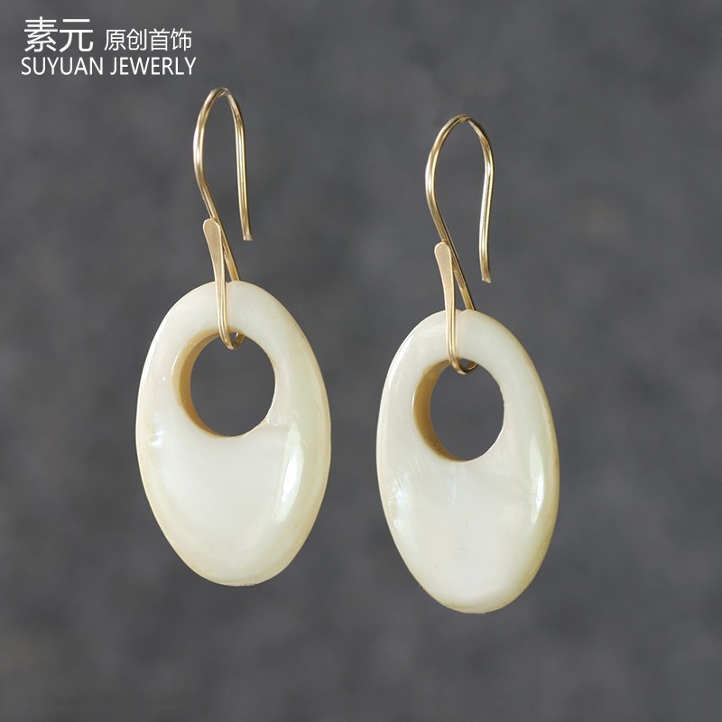 天然白色贝壳14K包金耳环原创设计极简OL椭圆形法式复古文艺耳坠