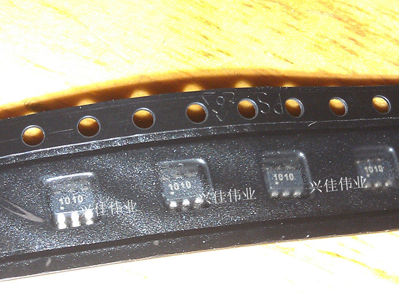 全新  AT42QT1010-TSHR 1010丝印 SOT23-6 芯片 触摸传感器