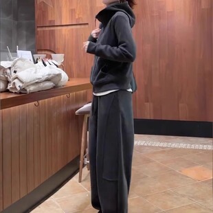 慵懒风休闲运动套装女秋冬2024新款加绒加厚卫衣外套阔腿裤两件套