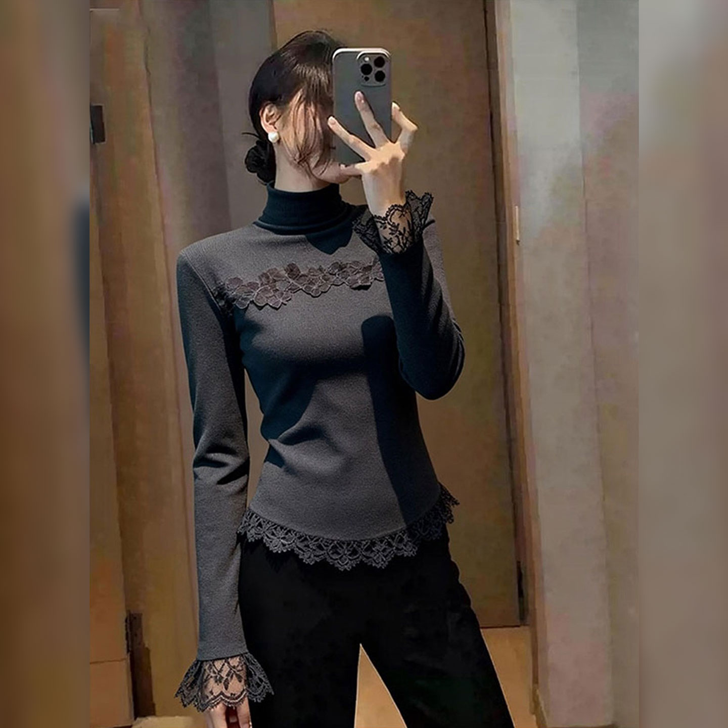 【赠送运费险】丝镂半高领打底衫