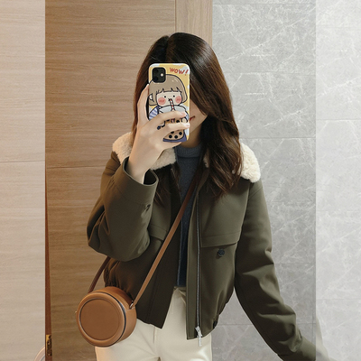 【赠送运费险】绿色羊羔毛领外套