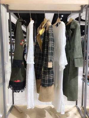 秋季新款重工钉珠长袖棉衬衫