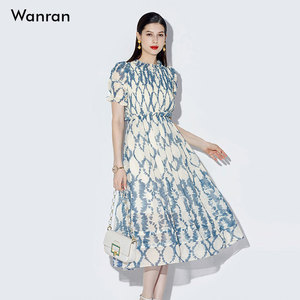 夏季女装2026新款气质水墨蓝灯笼袖收腰显瘦纱裙连衣裙长裙裙子女