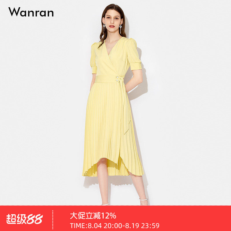 不规则通勤莞然连衣裙