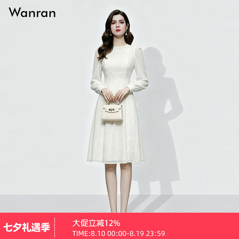 春季女装2026新款气质法式白色泡泡袖收腰显瘦绣花蕾丝连衣裙