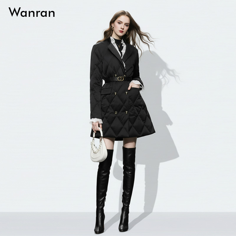 2025冬季新款气质百搭木耳边边西装领撞色黑色白鸭绒羽绒服外套