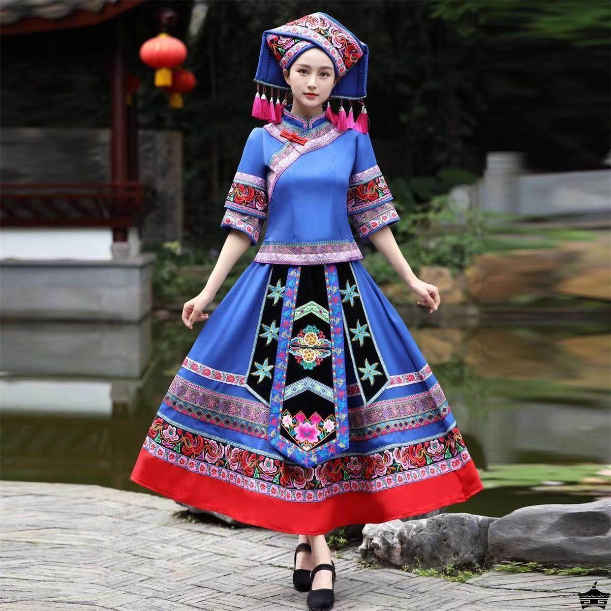 广西壮族服饰女成人三月三少数民族风传统苗族服装成人舞台演出服