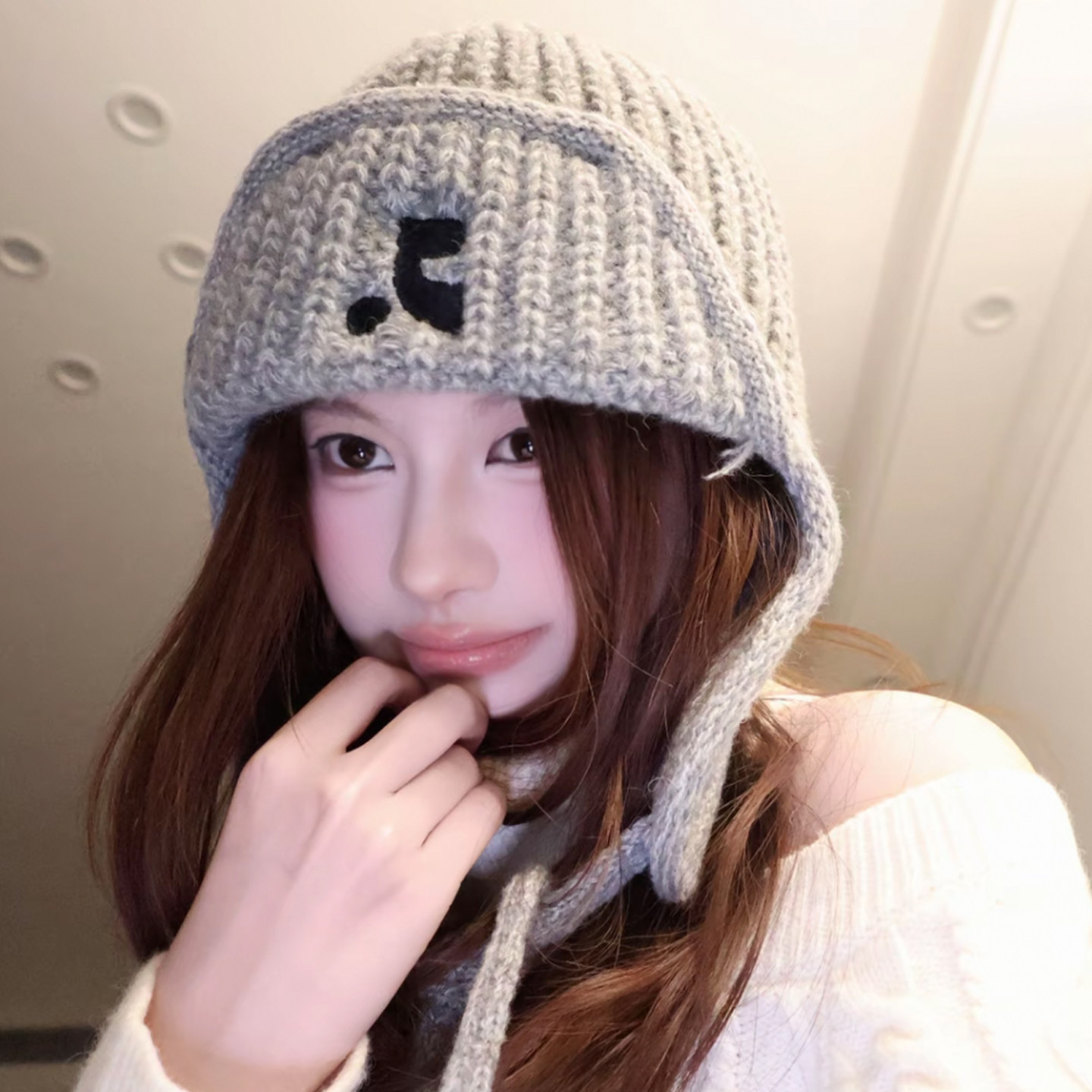 复古字母刺绣雷锋帽子女冬季韩系显脸小针织护耳帽毛线帽2025新款