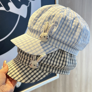 复古格纹兔子八角帽子女百搭显脸小贝雷帽鸭舌帽出游遮阳2026新款