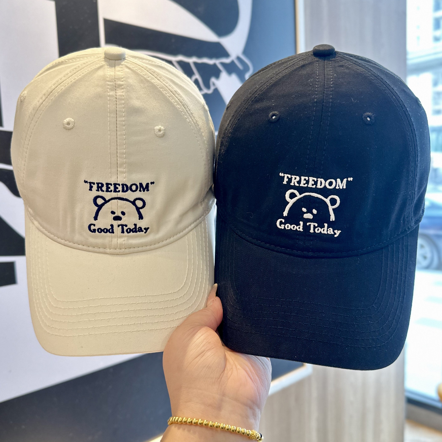 韩版可爱小熊刺绣棒球帽子女情侣款春季百搭遮阳防晒显脸小鸭舌帽