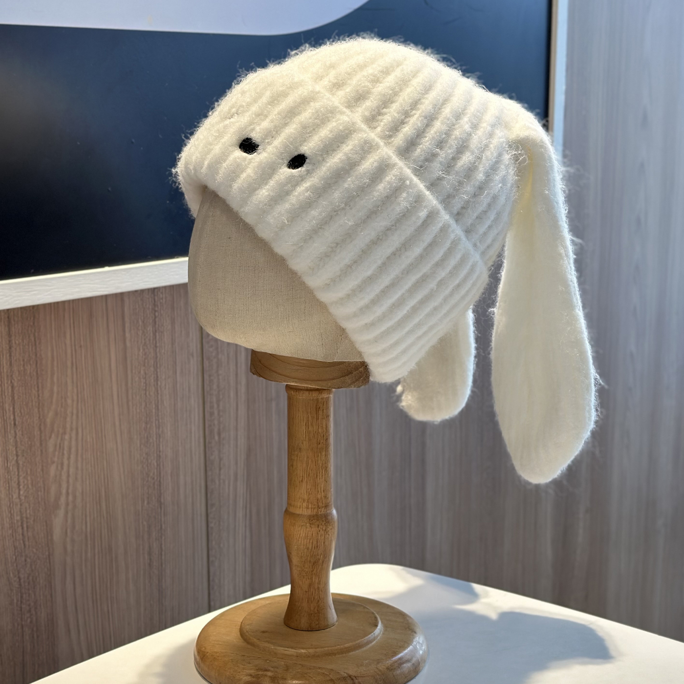 2025新款可爱兔子毛线帽