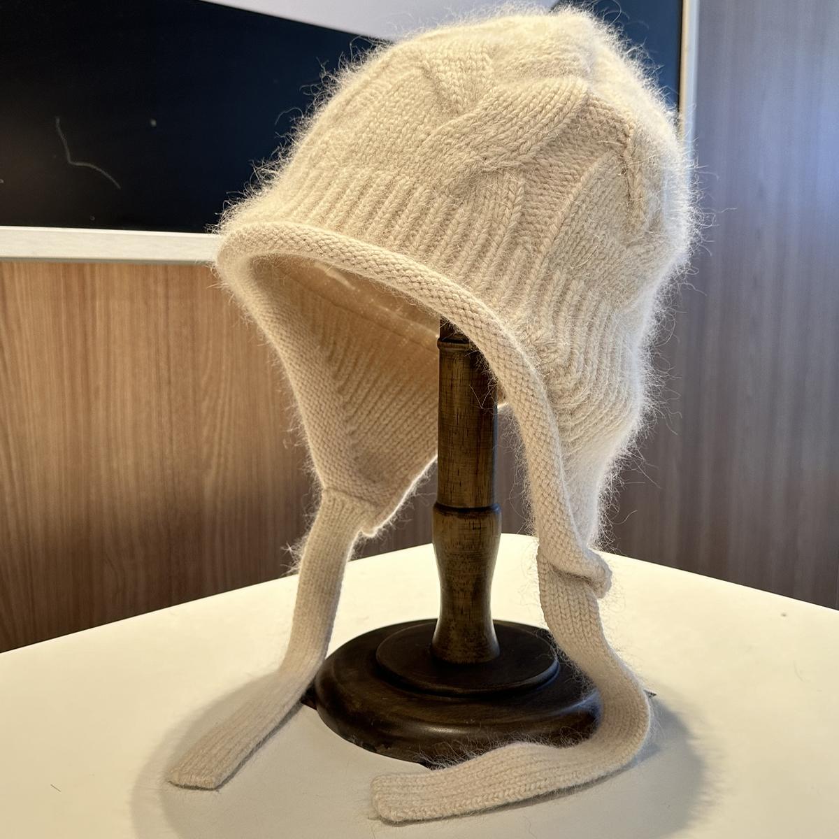 可爱百搭毛绒兔毛显瘦保暖帽