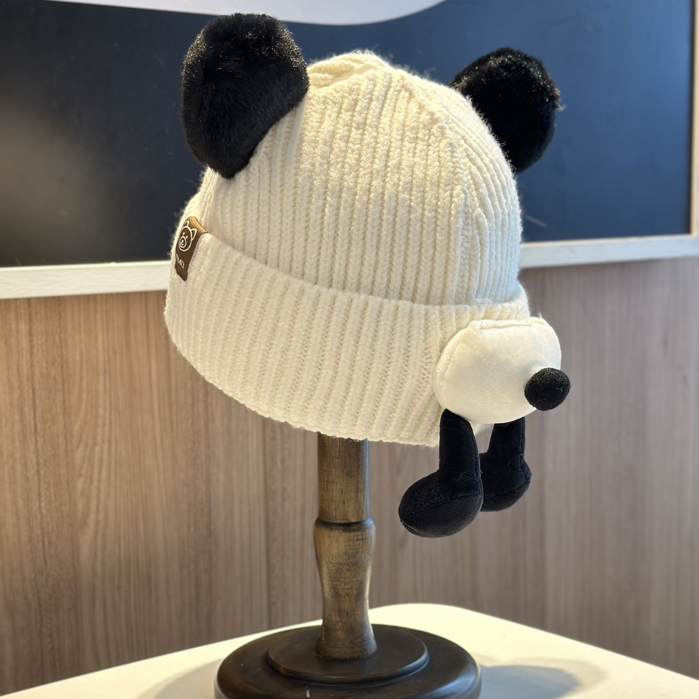 可爱贴布小熊屁屁针织帽子