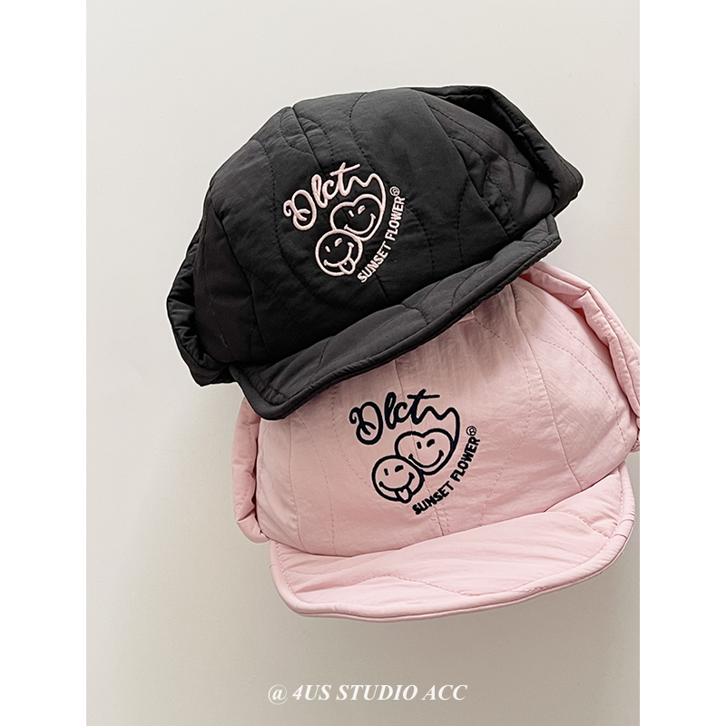 粉色冬季户外滑雪飞行帽