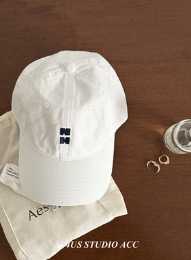 韩系简约高级感刺绣字母棒球帽男女四季百搭软顶情侣鸭舌帽显脸小