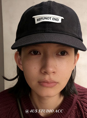 四季百搭黑色棒球帽女街头潮牌个性布标情侣鸭舌帽男显脸小遮阳帽