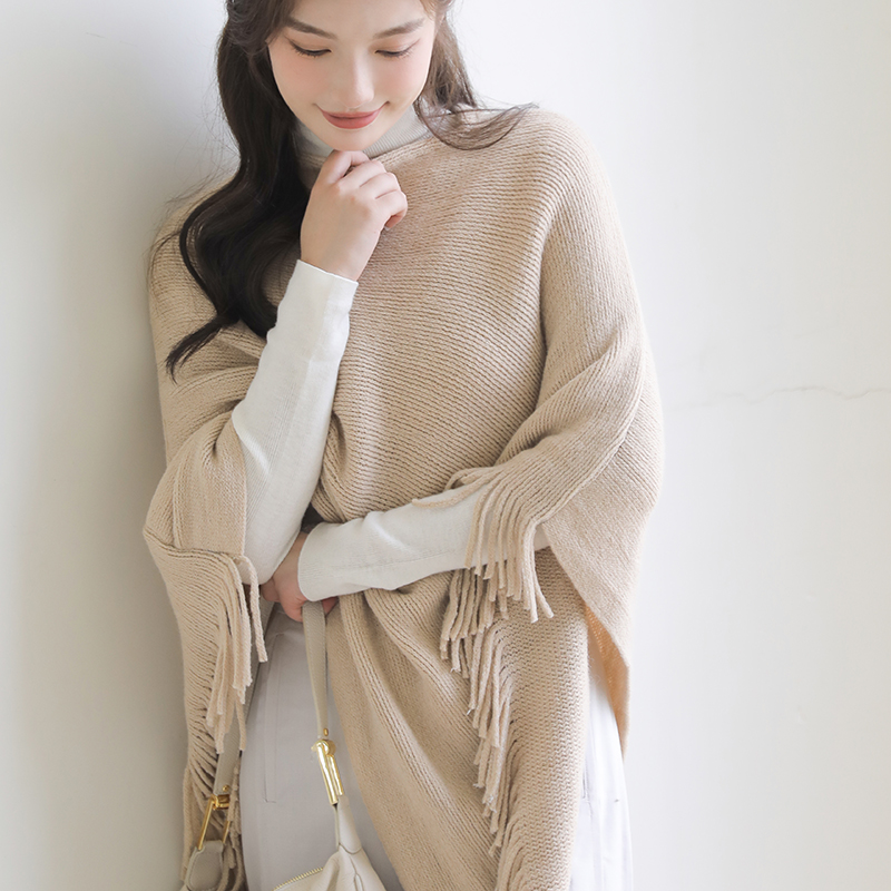 不规则流苏披肩毛衣外套