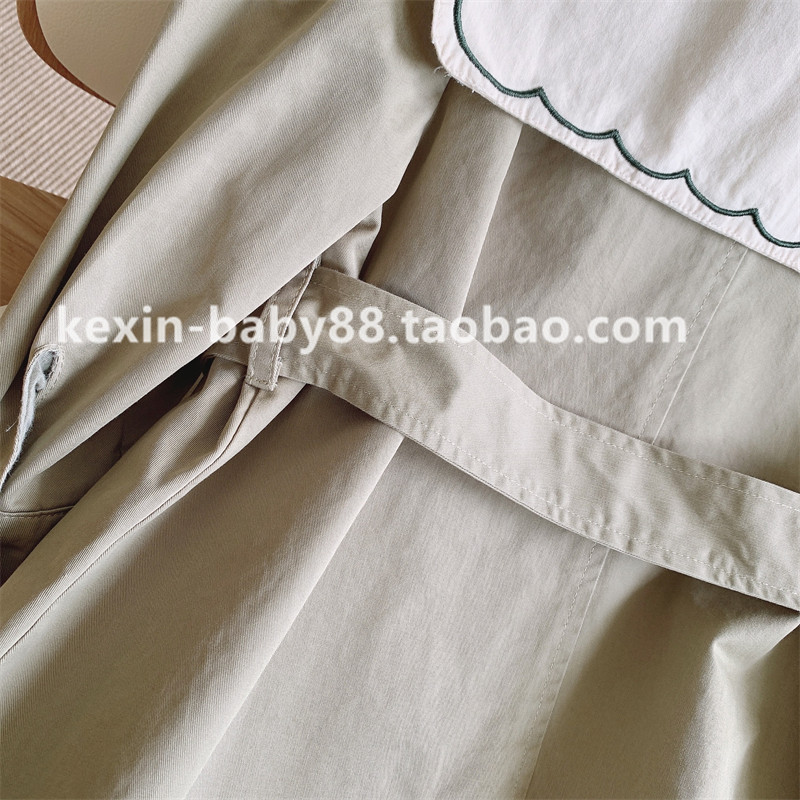 브랜드 아동복 2021 가을 소녀 복고풍 자수 꽃 무늬 스퀘어 칼라 퍼프 슬리브 레이스 업 중간 길이 윈드 브레이커 자켓