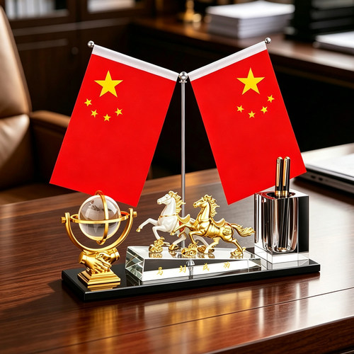 老总桌面高档水晶笔筒红旗摆件