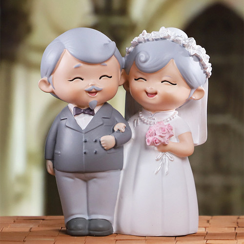 老人夫妻恩爱结婚礼物情侣摆件小