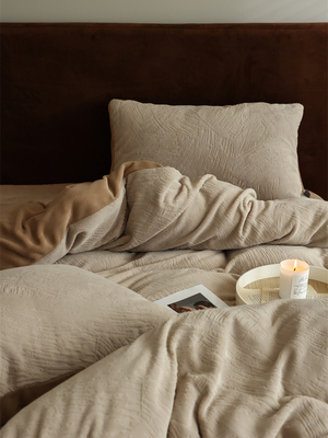 秋冬高级雕花绒米配可可棕四件套