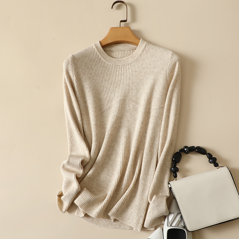 秋冬圆领毛衣女针织打底衫长袖