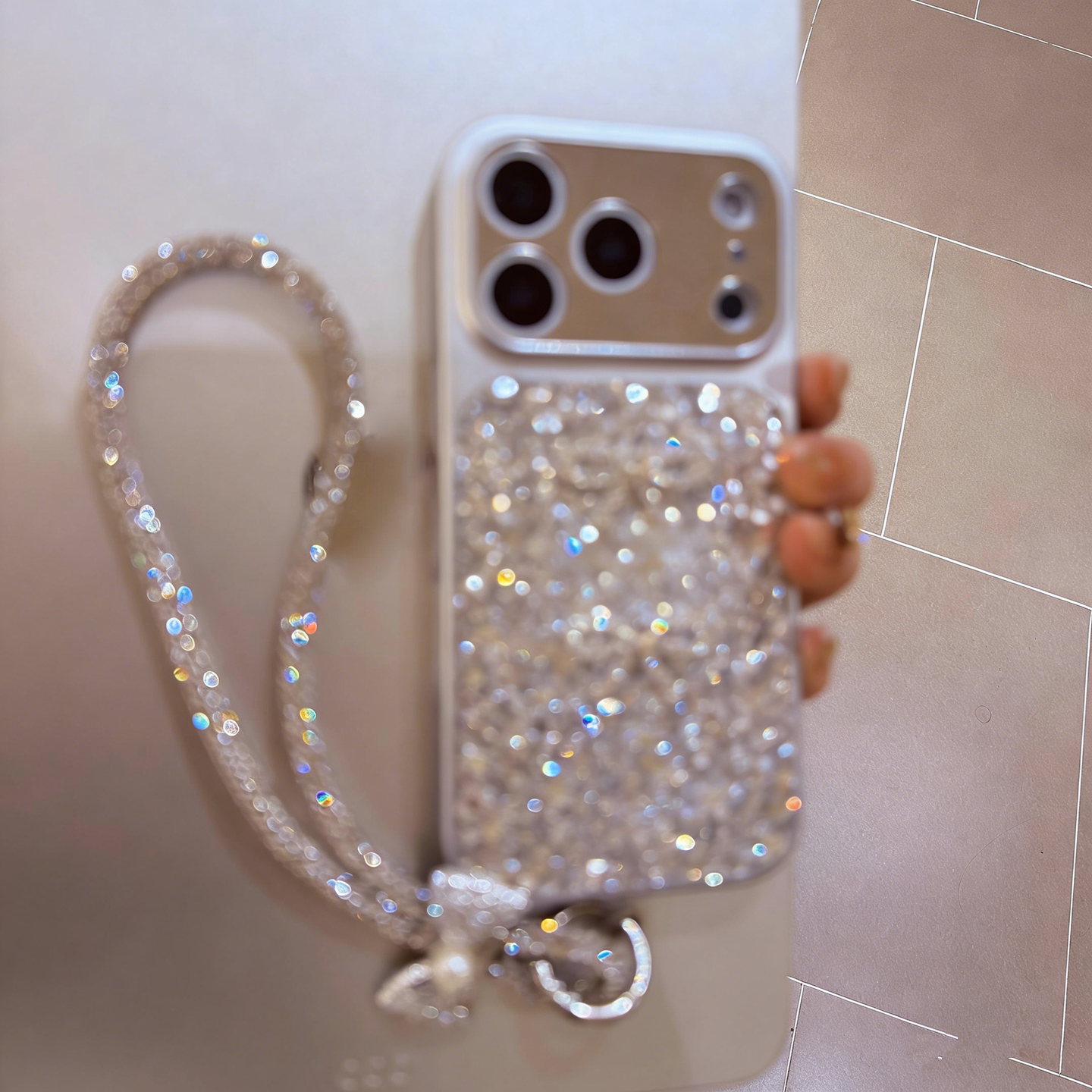 酷图适用苹果17promax手机壳新款银色电镀17pro亮片奢华闪粉16pro保护套女14小众巨好看15水钻蝴蝶结17全包pm