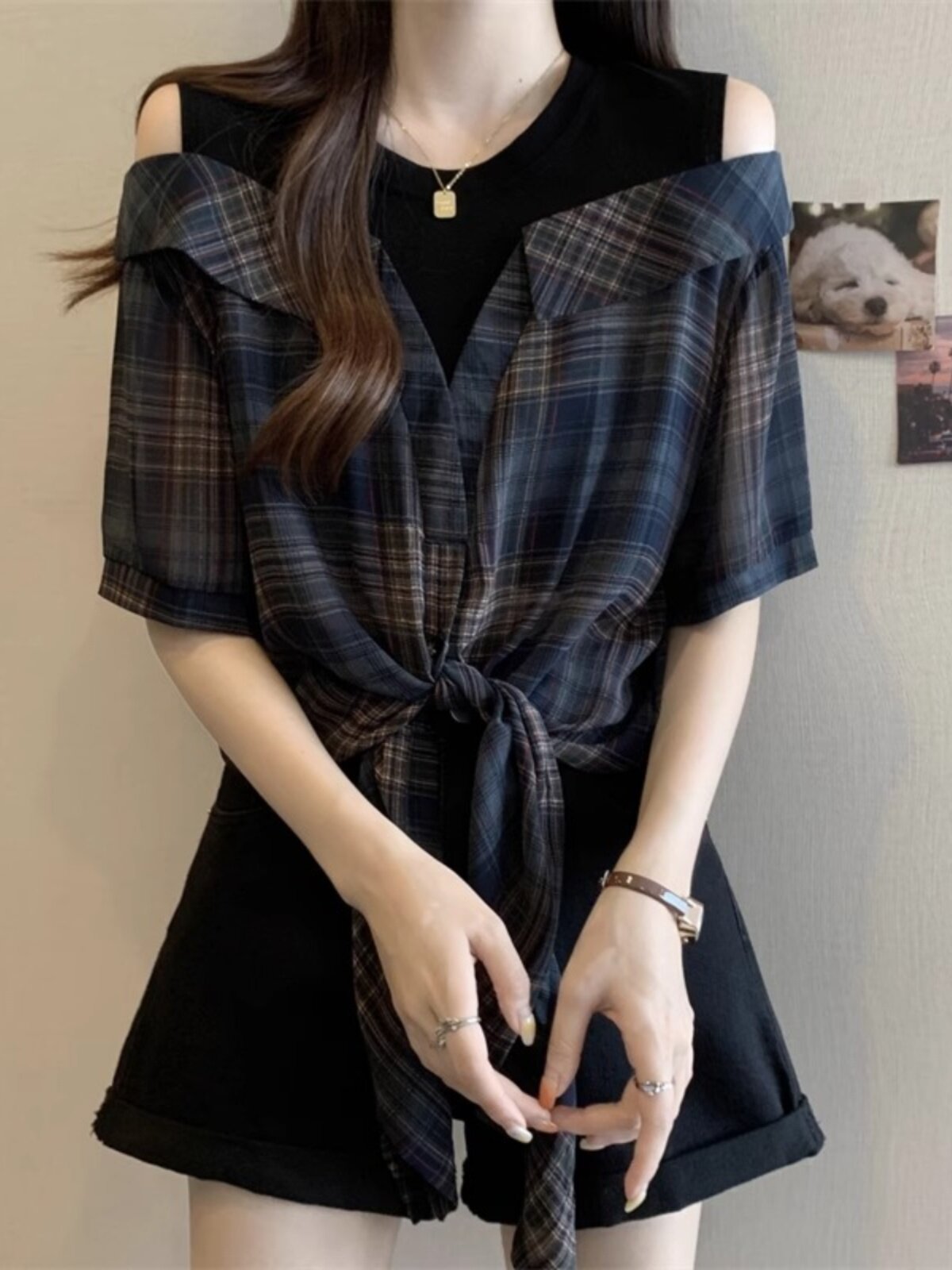 大码设计感小众复古格子短袖衬衫女夏季胖妹妹假两件拼接露肩上衣
