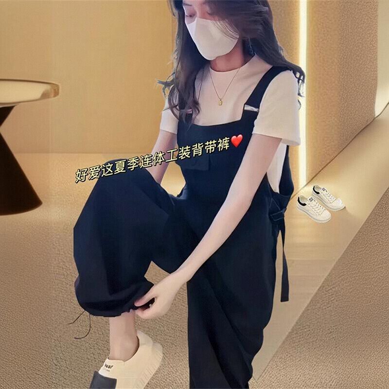 黑色背带裤女2026新款夏季薄款大码梨形身材宽松显瘦连体牛仔裤子