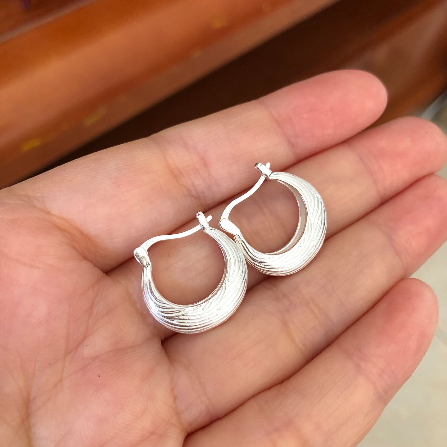 通体足银990带证书树枝纹路时尚女式耳扣