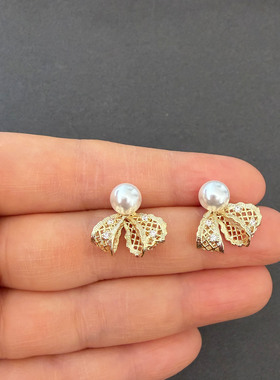 金色蕾丝珍珠领结耳钉女精致百搭复古铜质S925银针耳饰