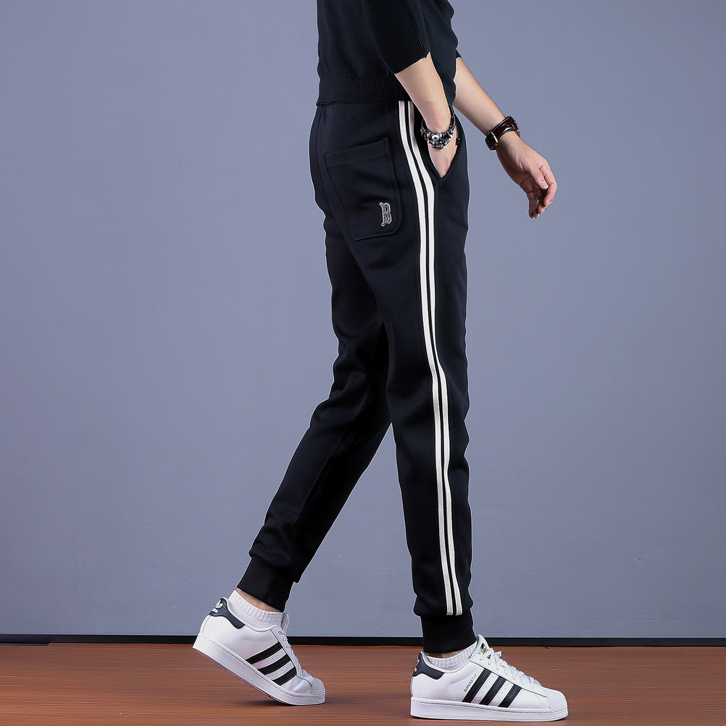 2025新款高端男士休闲裤潮牌刺绣卫裤潮流男束脚修身黑色裤子男秋