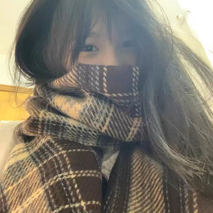 围巾女秋冬季格子韩系百搭2025年新款学生保暖高级氛围感披肩围脖